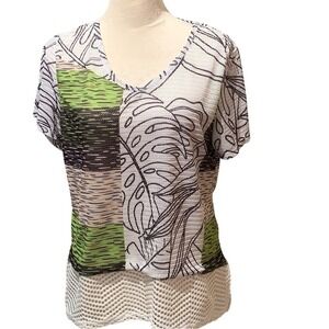 SPORTELLE. S.S. Shirt Palm design. Multi. Breathable. Netlike material. Size L.